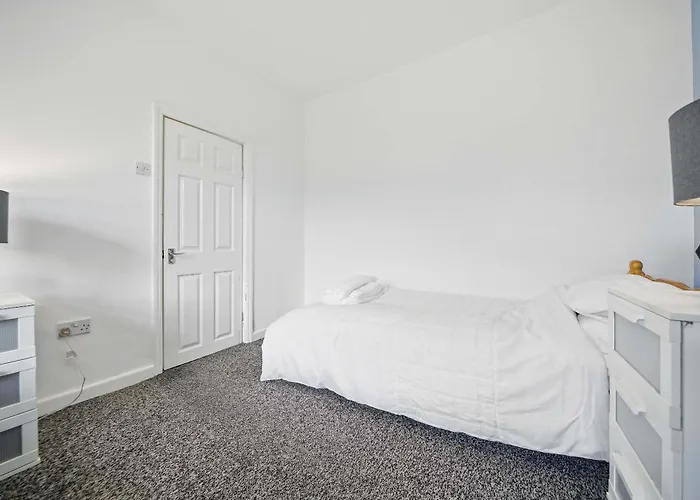 Spacious 3-bedroom In Vakantiehuis *