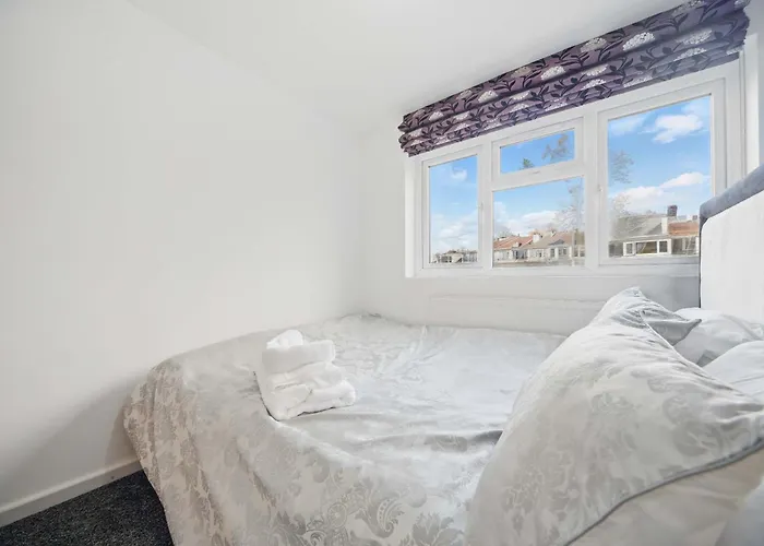 Vakantiehuis Spacious 3-bedroom In Leeds (West Yorkshire)