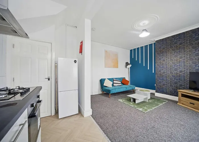 Spacious 3-bedroom In Leeds (West Yorkshire)